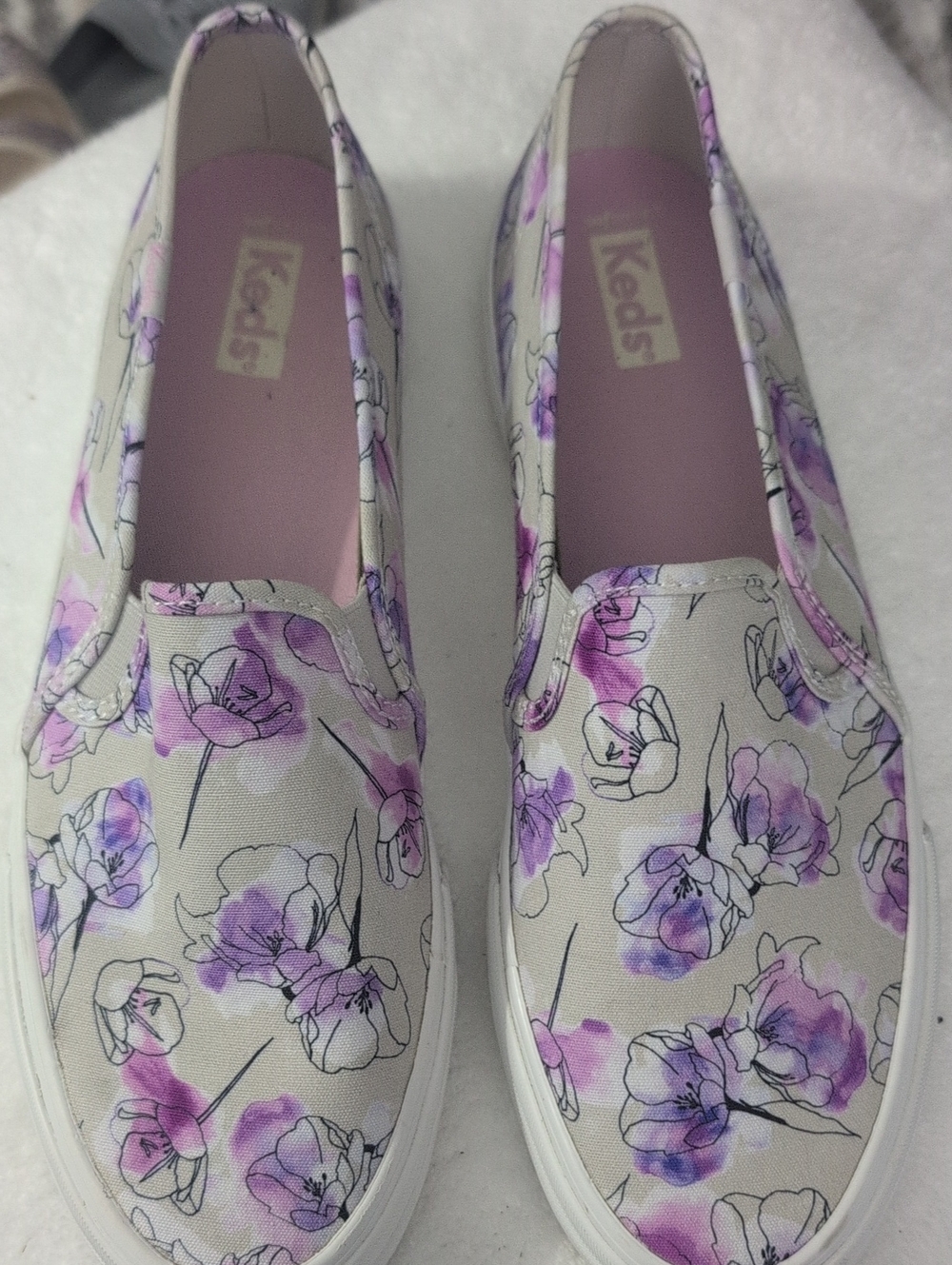 Keds Women's Floral Slip-On Canvas Shoes in Purple and White